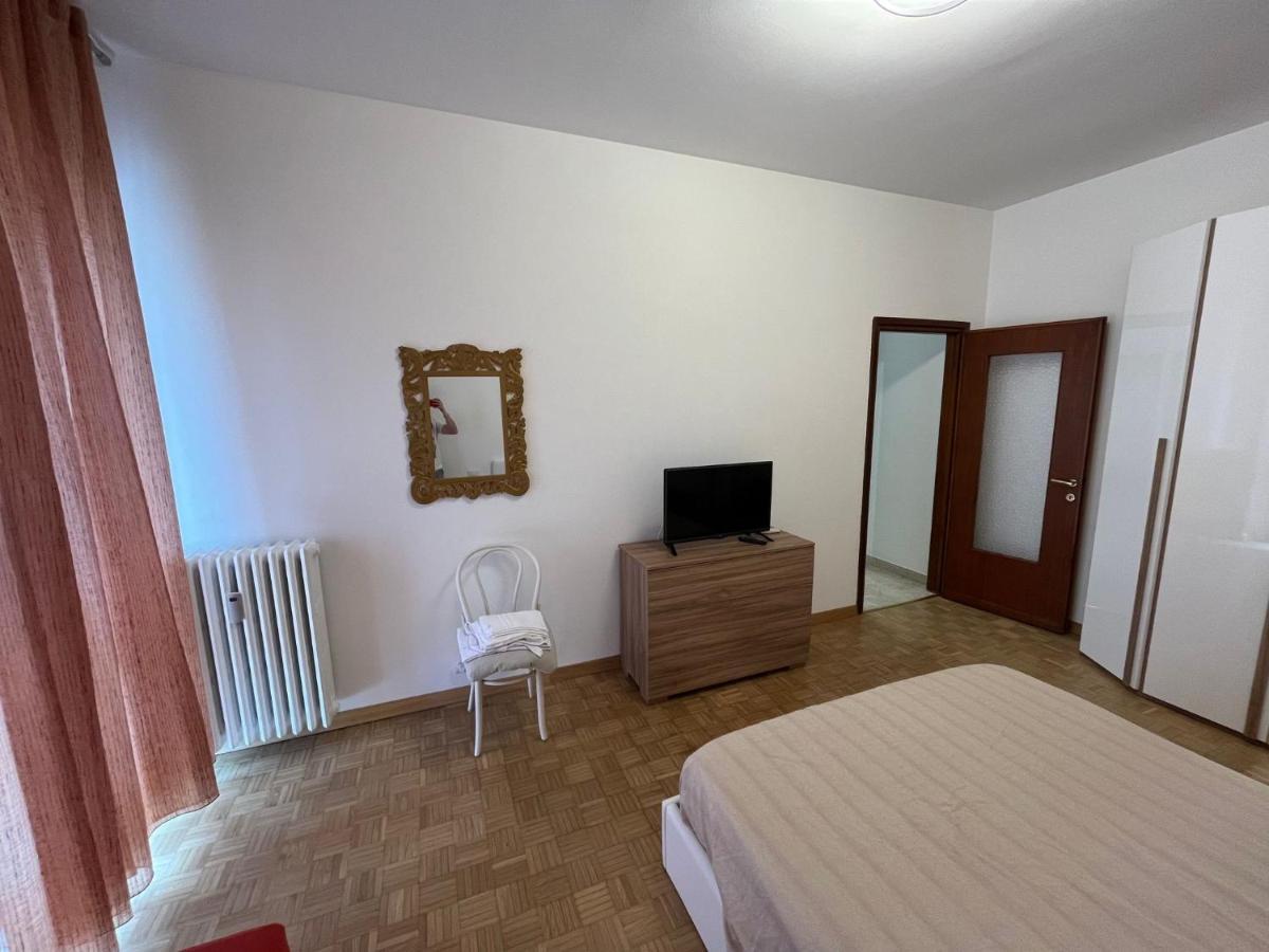 Appartement Casa Vittoria A Due Passi Da Milano à Cesano Boscone Extérieur photo