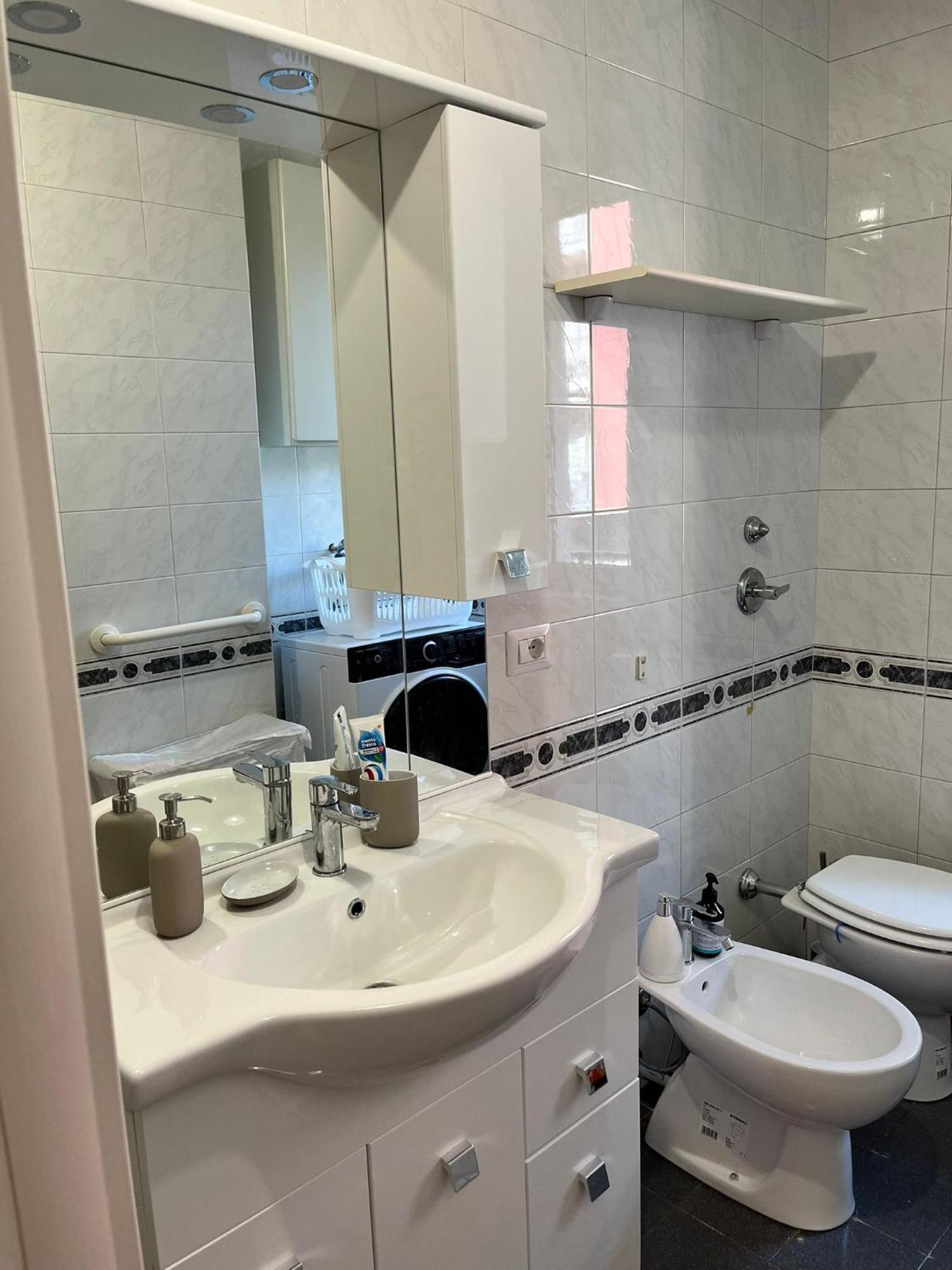 Appartement Casa Vittoria A Due Passi Da Milano à Cesano Boscone Extérieur photo