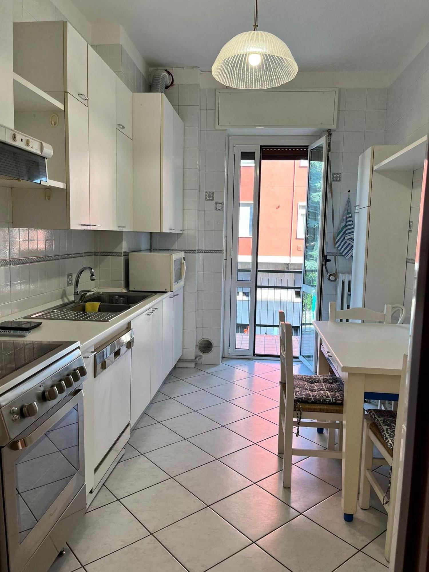 Appartement Casa Vittoria A Due Passi Da Milano à Cesano Boscone Extérieur photo